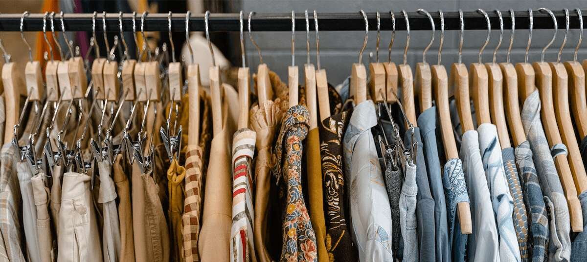 3-PC UNSTITCHED EMBROIDERED LAWN SHIRT WITH EMBROIDERED CHIFFON DUPATTA AND TROUSER AS4-46