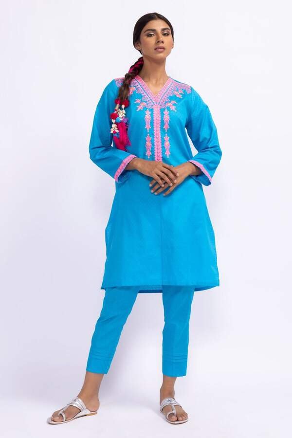Khaddi Embroidered Kurta – Vibrant Blue