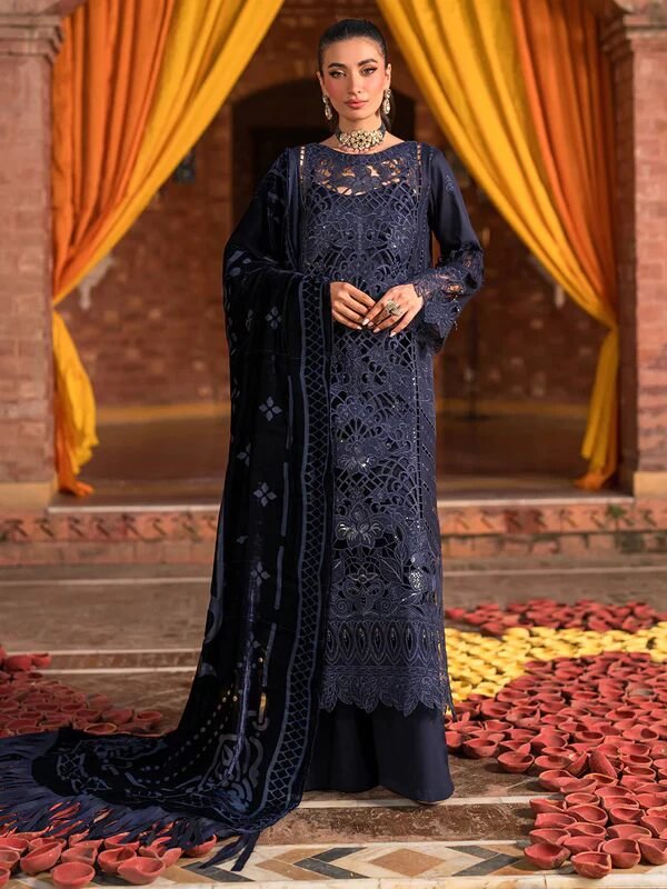 Mahnur Nazakat Embroidered Luxury Khaddar 3pc - Graceful and Timeless Elegance