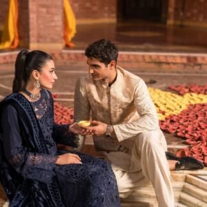 Mahnur Nazakat Embroidered Luxury Khaddar 3pc - Graceful and Timeless Elegance