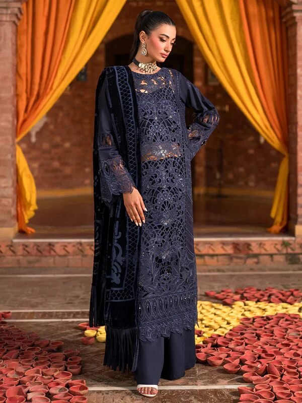 Mahnur Nazakat Embroidered Luxury Khaddar 3pc - Graceful and Timeless Elegance