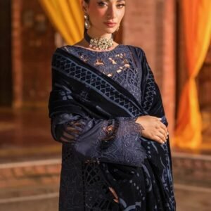 Mahnur Nazakat Embroidered Luxury Khaddar 3pc - Graceful and Timeless Elegance
