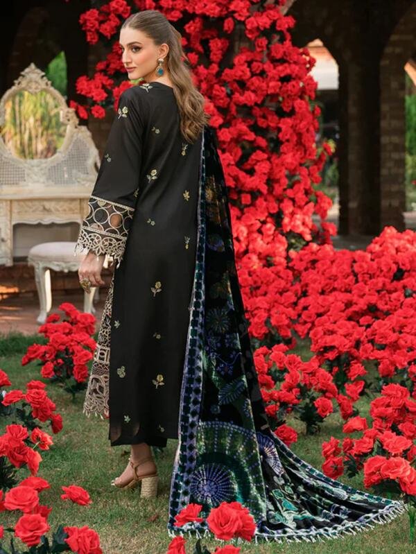 Mahnur Nazakat Embroidered Luxury Khaddar 3pc - A Statement of Elegance and Craftsmanship M-NAZ-EMB-3PC-D12