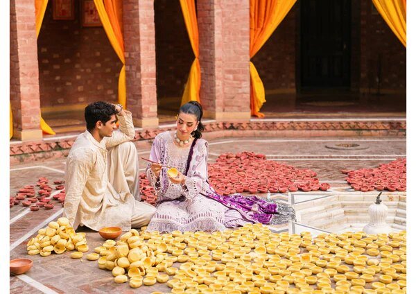 Mahnur Nazakat Embroidered Luxury Khaddar 3PC