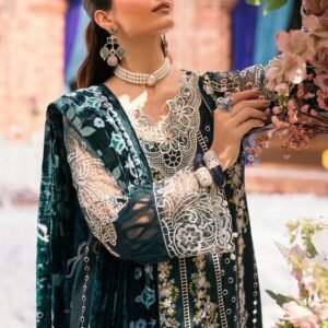 Mahnur Nazakat Embroidered Luxury Khaddar 3pc - Elegant Winter Collection