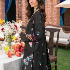 D-3_5 Mahnur Nazakat Embroidered Luxury Khaddar 3-Piece Suit - Elevate Your Winter Elegance