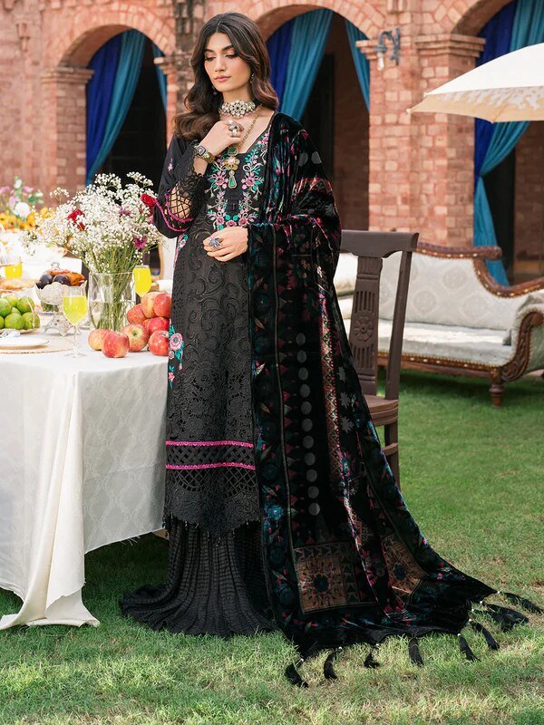 D-3_6 Mahnur Nazakat Embroidered Luxury Khaddar 3-Piece Suit - Elevate Your Winter Elegance