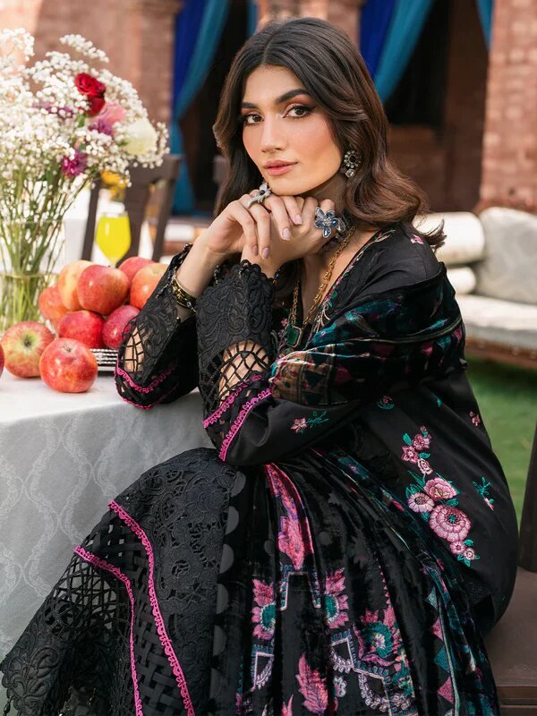 D-3_9 Mahnur Nazakat Embroidered Luxury Khaddar 3-Piece Suit - Elevate Your Winter Elegance