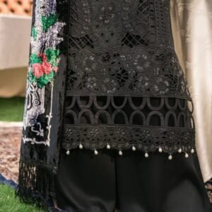 D-5_4 Mahnur Nazakat Embroidered Luxury Khaddar 3-Piece Suit - A True Winter Elegance