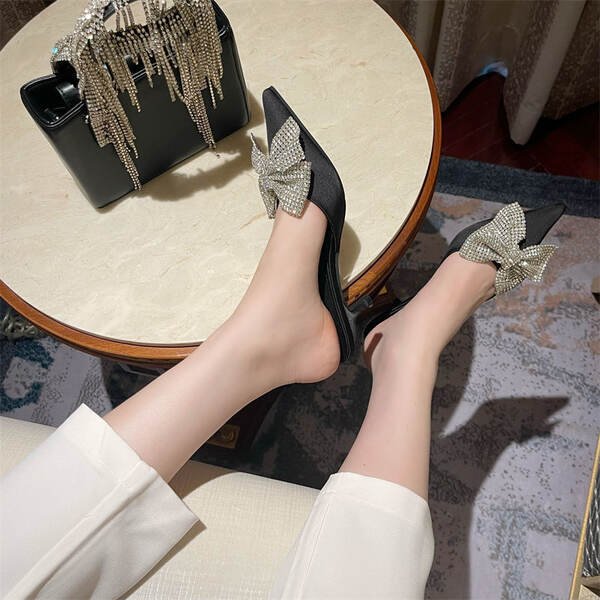 💥 Jimmy Choo 💥 Decent Heel Footwear – High-Quality Designer Heels