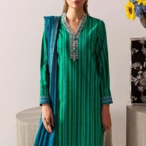 Sana Safinaz Unstitched Winter Collection 2023 – 3 Piece Embroidered Linen Suit