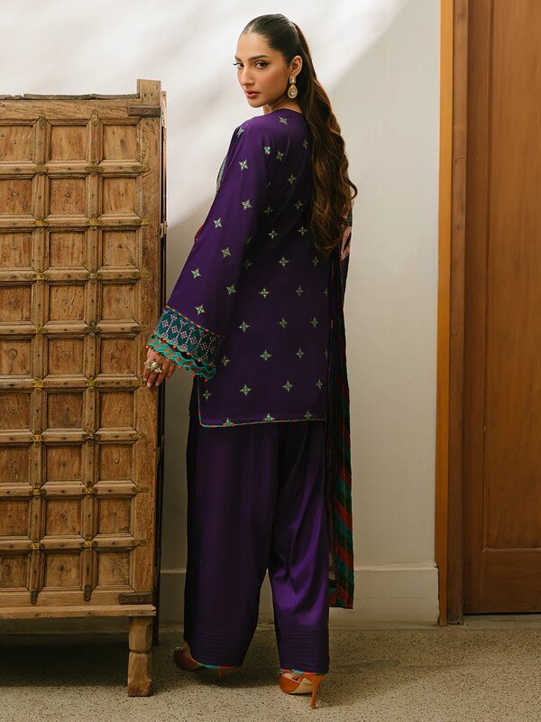 Olivia by Bin Iliyas - Luxurious 3-Piece Embroidered Suit with Elegant Palachi Shawl 524 - B | 3 PC Kotrai